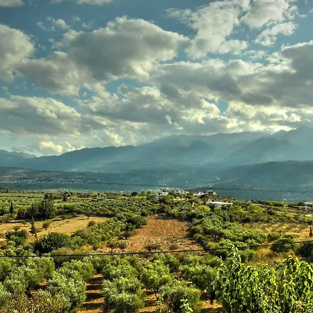 Anemole Traditional Cretan Villa